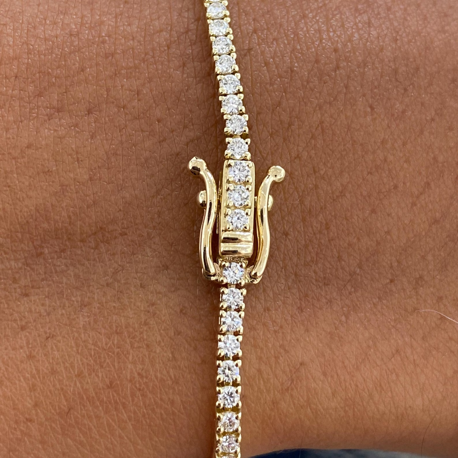 14K Yellow Gold Round Cut Natural Diamond Women’s Lovely Gift Tennis Bracelet
