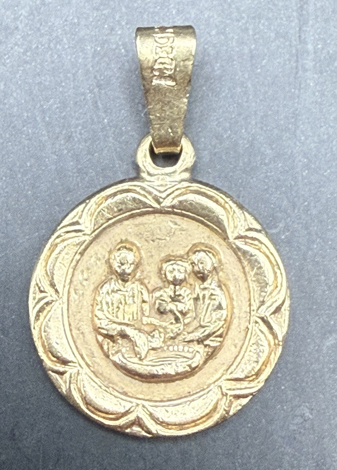 1Ok Solid Yellow Gold Conformation Baptism Christian Pendant/Charm/Coin 1.9g
