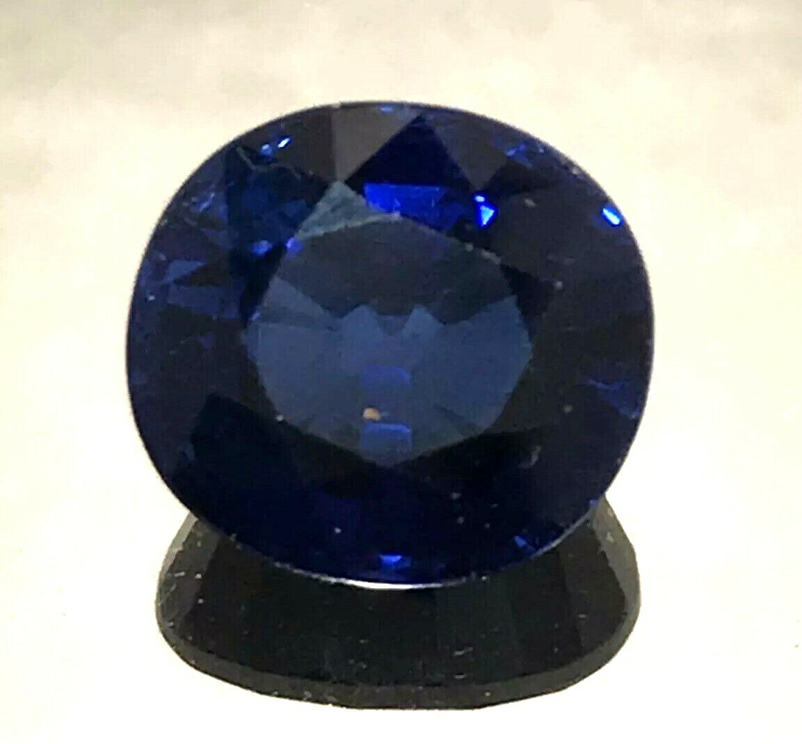 4.50 Ct Natural Blue Sapphire , Excellent Oval Cut , SI Clarity,9 mohs