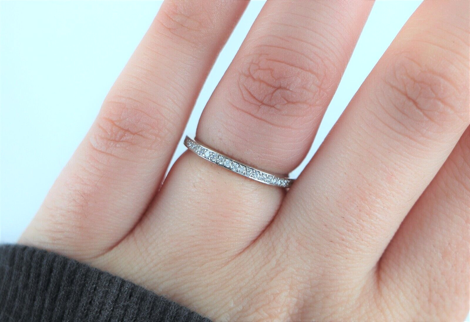 $4,990 Tacori Platinum Round Diamond Dantela 2mm Eternity Wedding Band Ring 6.5