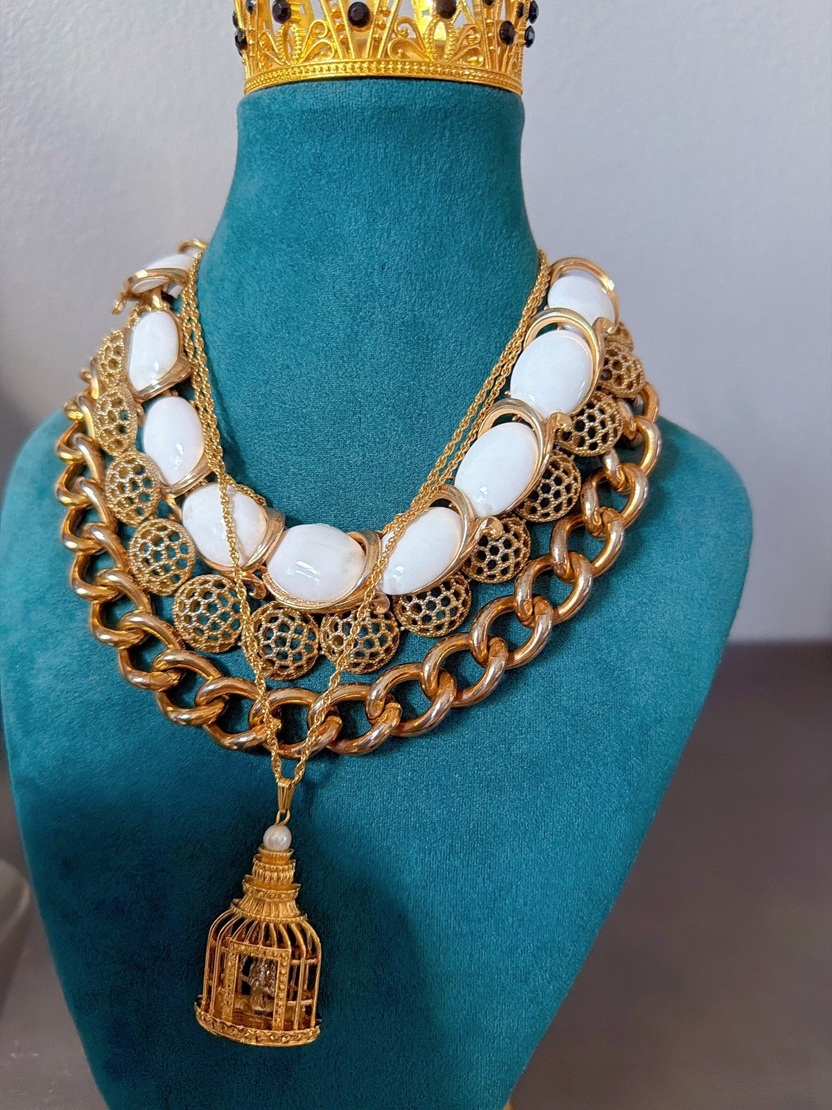 Exquisite Vintage High End Jewelry Lot 114 Juliana Vrba Miriam Haskell& More
