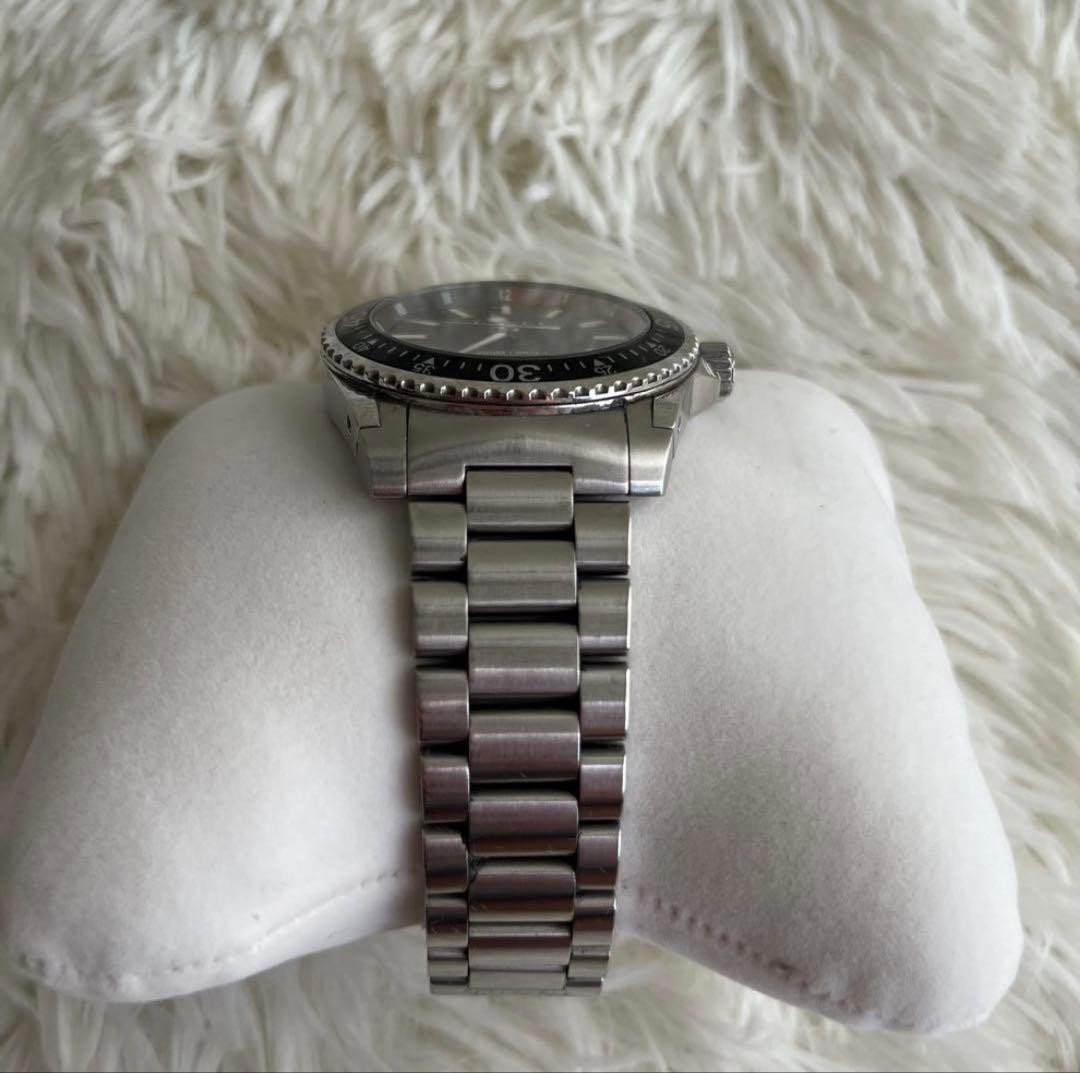 Gucci Dive Men’s Watch 200m Water-Resistant Quartz Black Box From Japan