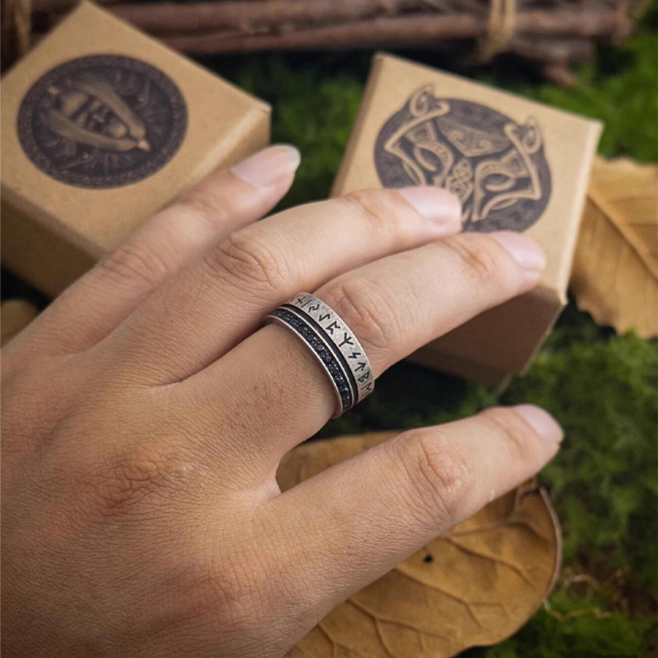 NIGHT WORKS Asgard’s Treasure Nordic Mythology Viking Zircon Retro Ring