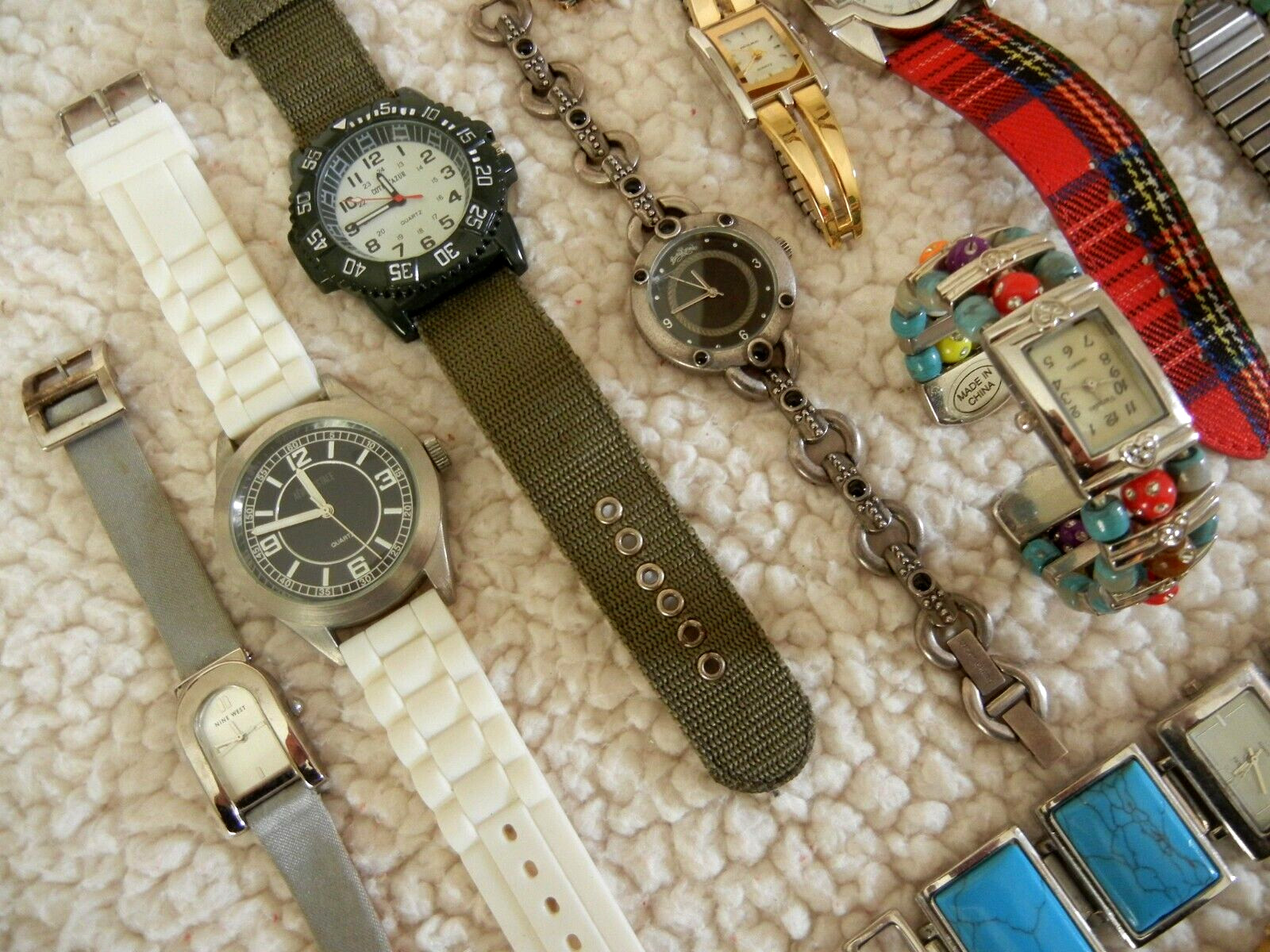 WATCHES Large Lot of New and Nearly New All Running!!! Great Everyday Wear!