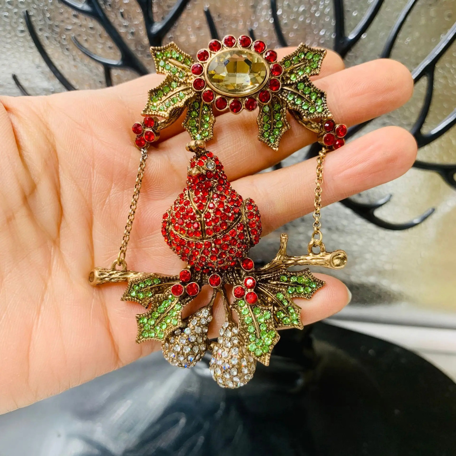 Medieval Antique Reproduction Vintage Brooch Parrot Heavy Industry Pin