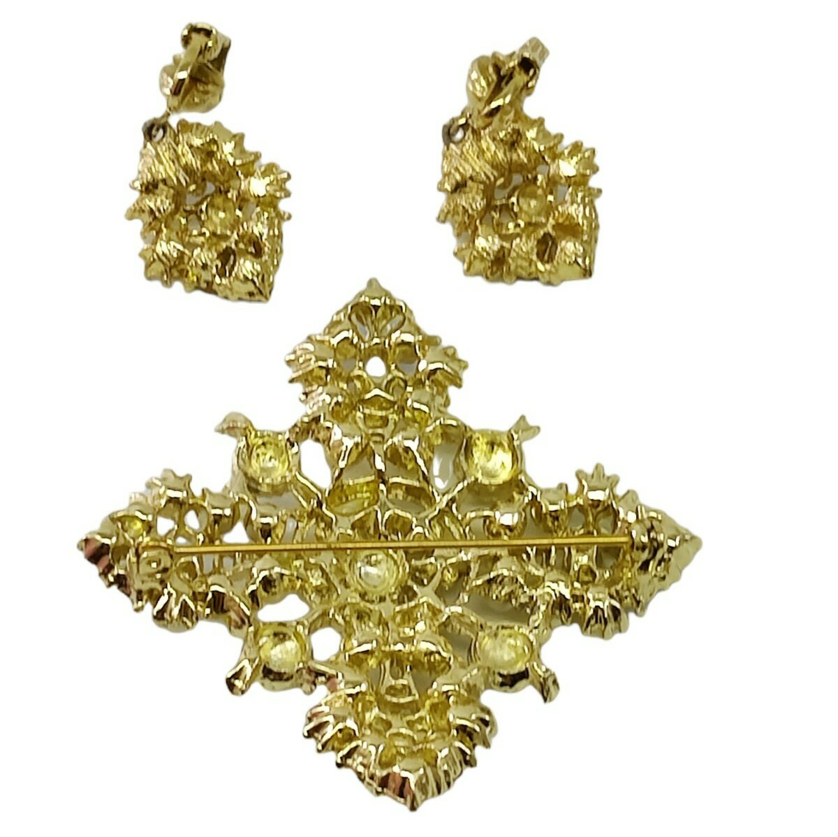 Vintage White Black Gold Tone Brooch & Earrings Set