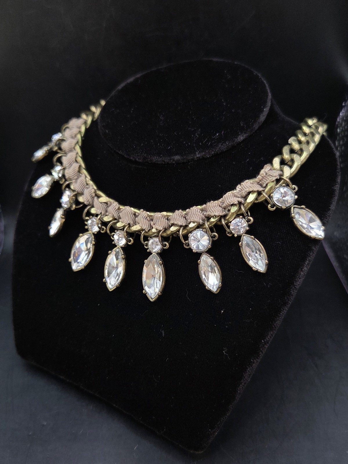 Ann Taylor Loft Rhinestone Necklace Bronze Finish Beige Ribbon 20”