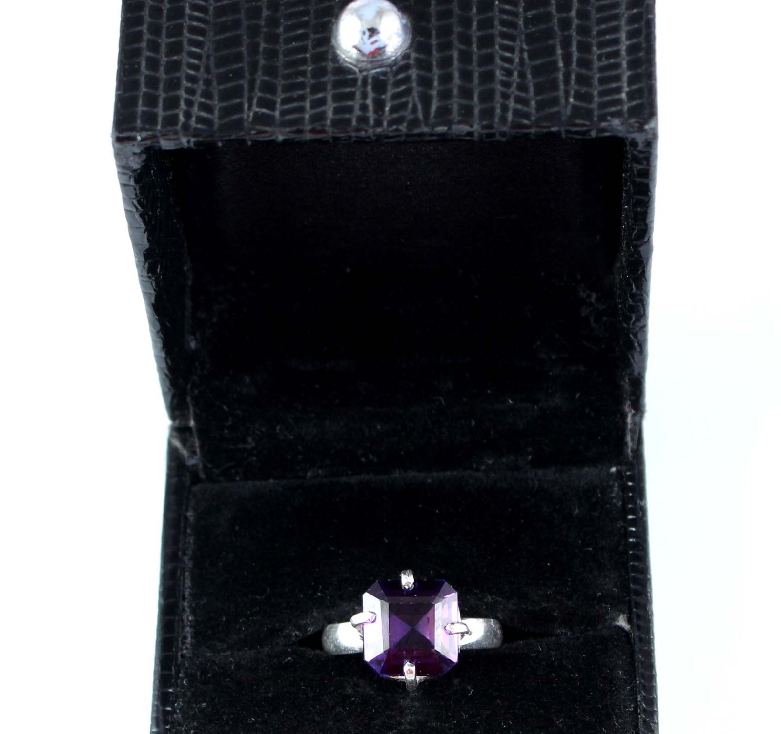 Natural 8.05 Ct Octagon Boysenberry Sapphire Gemstone Ring Free Certification