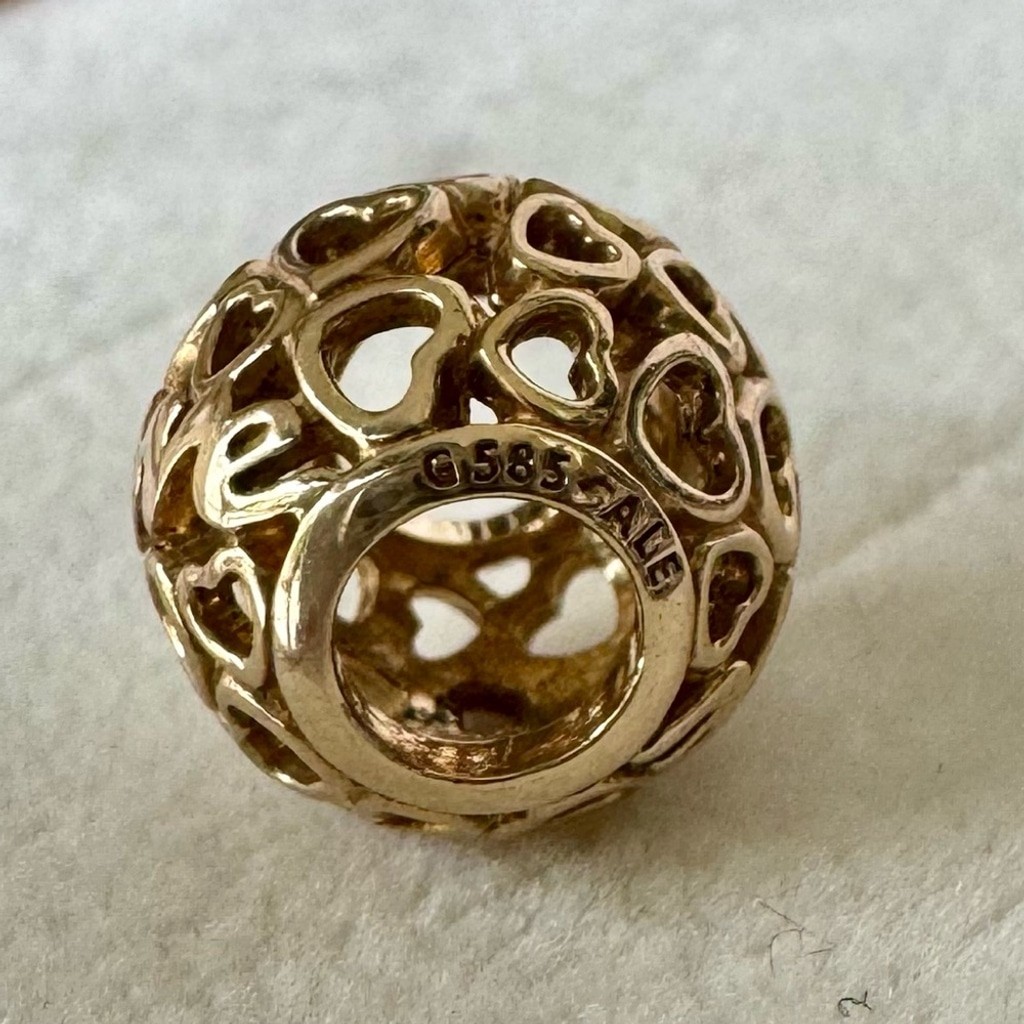 100% Authentic Pandora 14K Solid Gold Glowing with Love Heart Charm