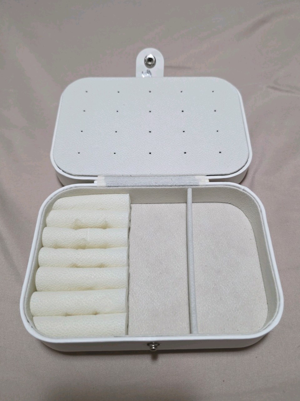 White Faux Leather Travel Jewelry Case, Velvet Lined, Holds 25+ Rings/Earrings