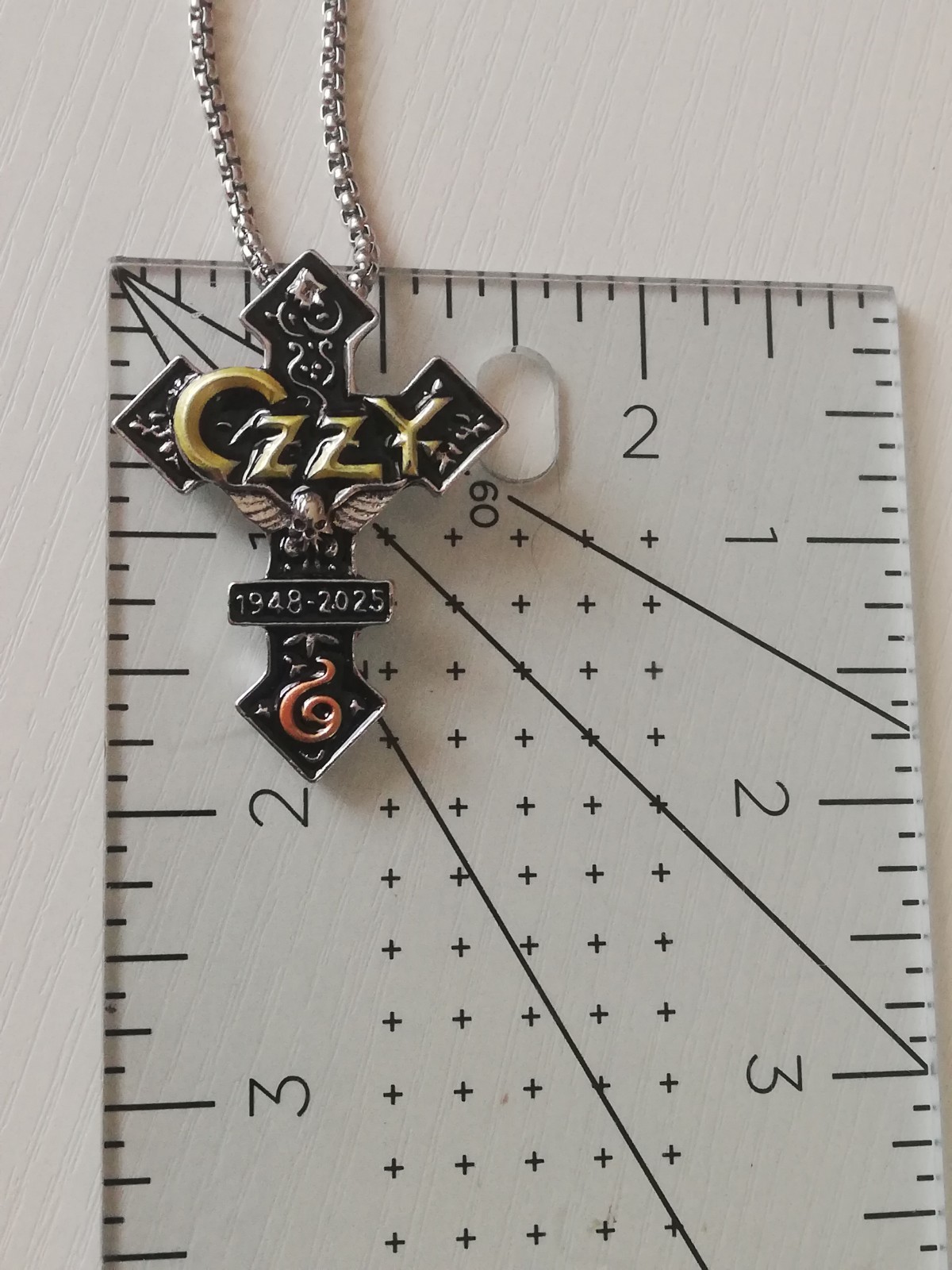 316L Stainless Steel Chain And Alloy Egyptian Pendant New.