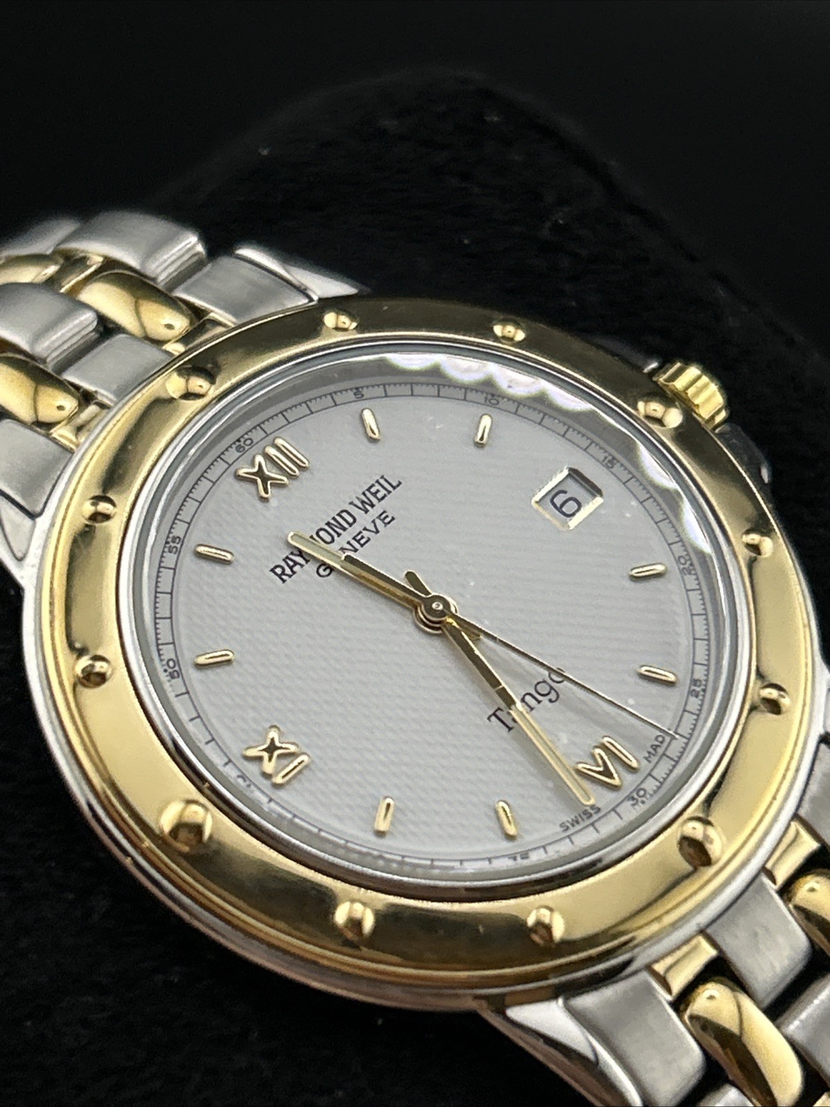 Raymond Weil Tango Collection 5560 Two-Tone Men’s Watch Sapphire Crystal 36mm