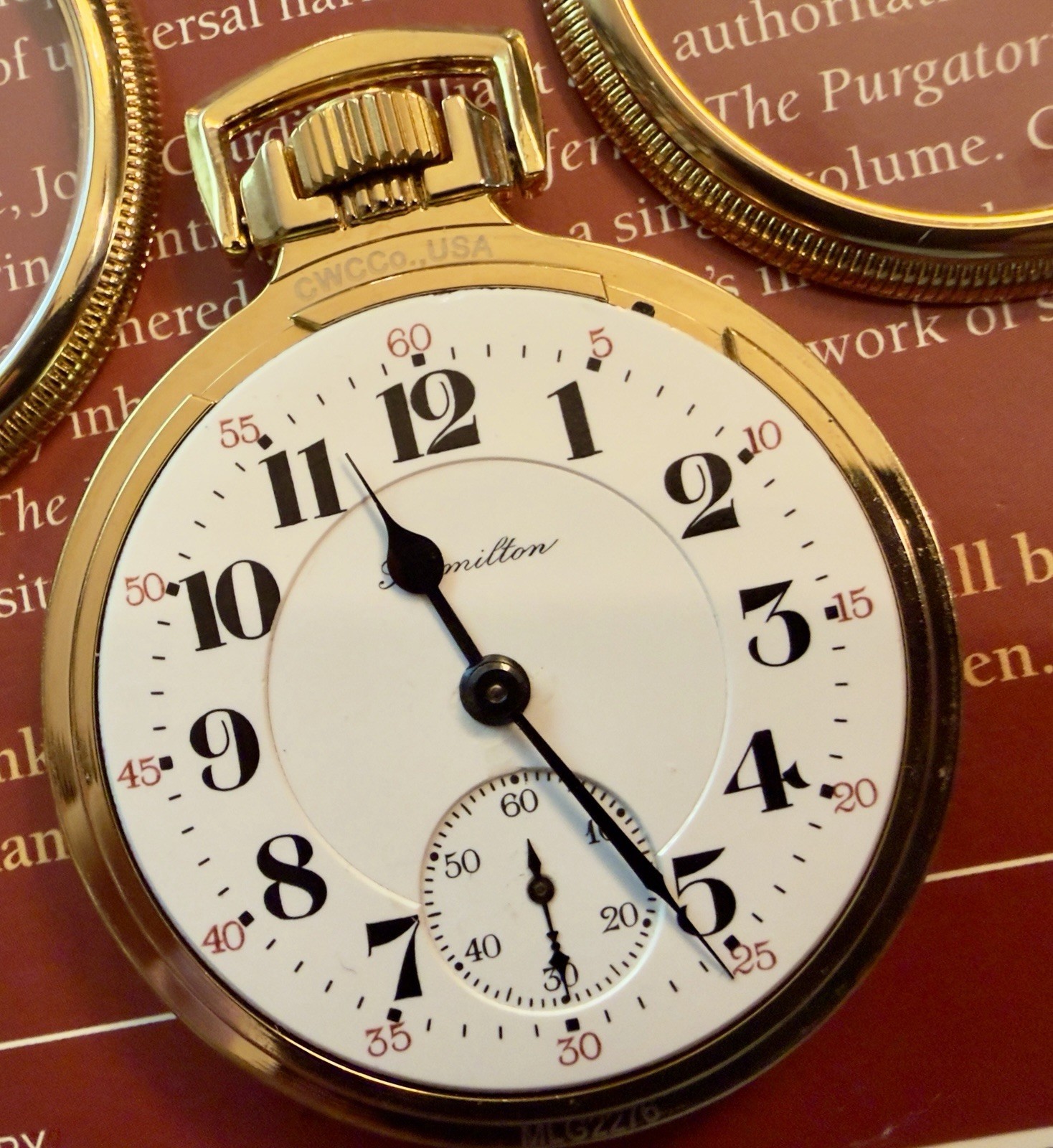 1952 Hamilton 992B, M5, 21j, 16s, 6 Adj, Railroad Watch in Dual View CWCCo. Case