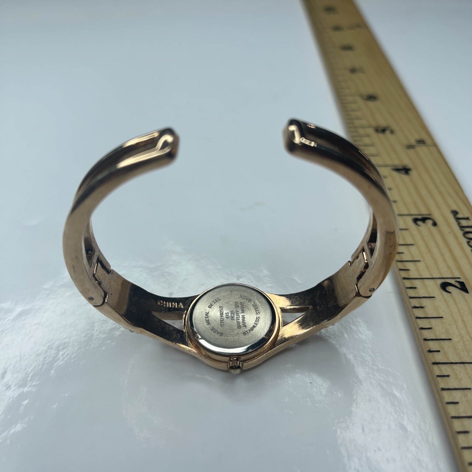 E Studio Time Rose Gold Cuff Crystals STD1025T Japan Stainless Untested