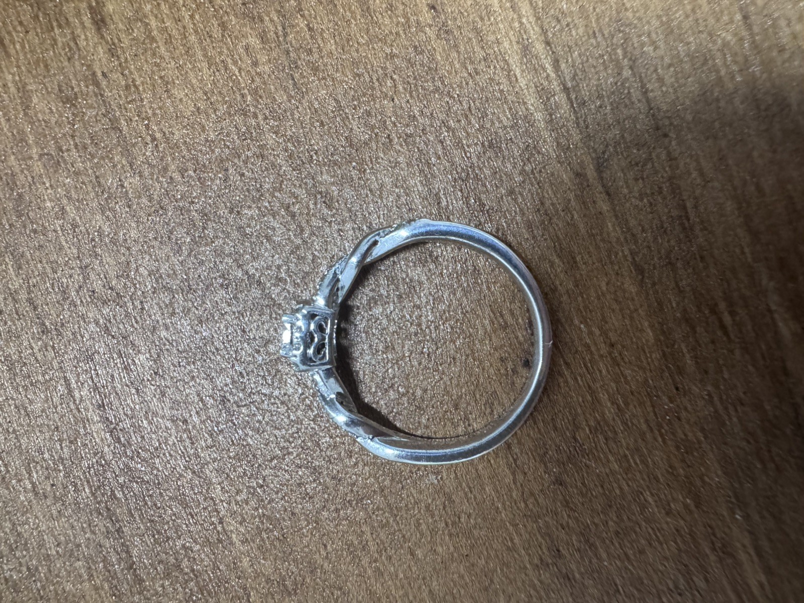 Kay Jewelers 1/6 ct tw Diamond Cushion Twist Promise Ring in Sterling Silver