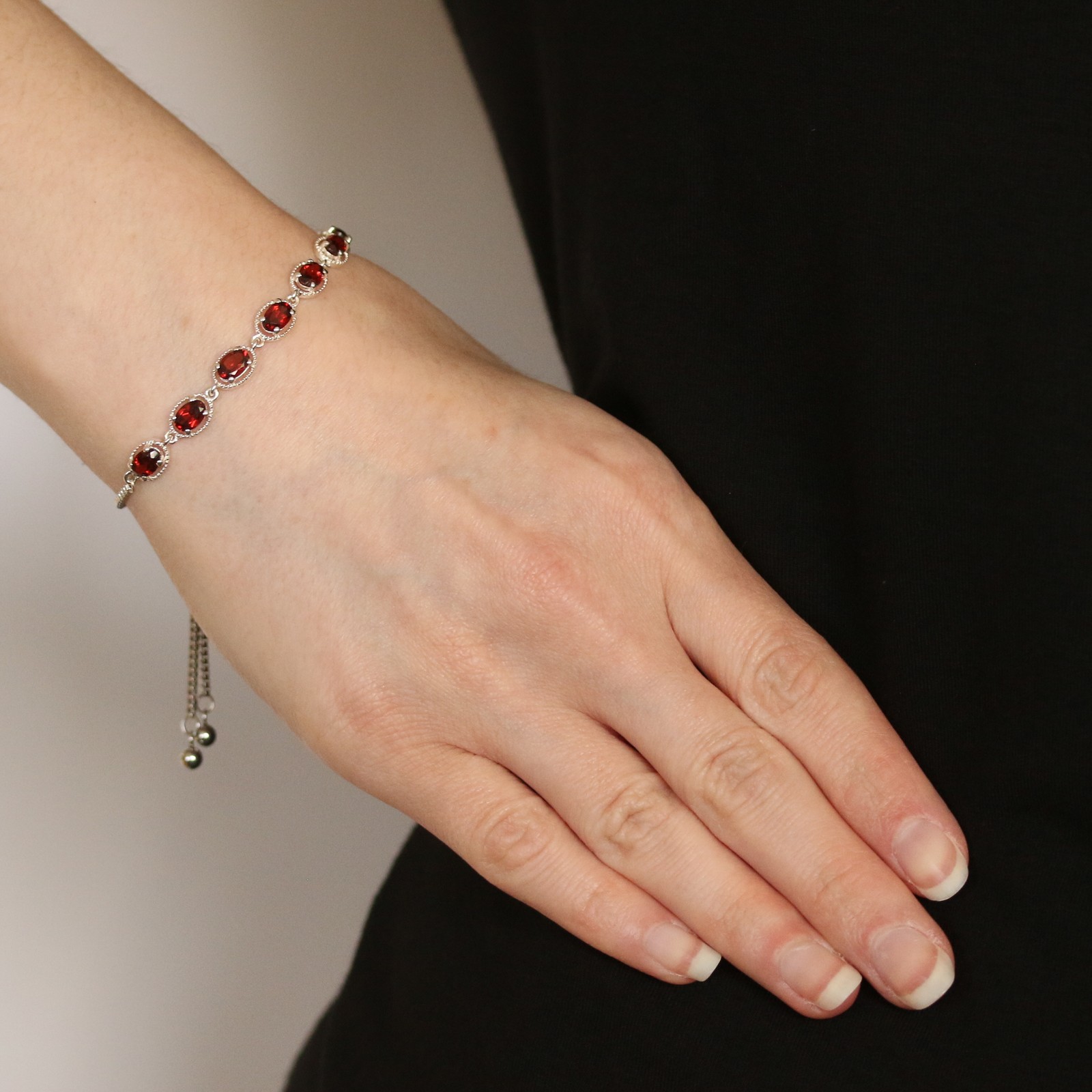 Sterling Silver & Stainless Steel Garnet Bracelet – 925 Oval 3.85ctw Adjustable