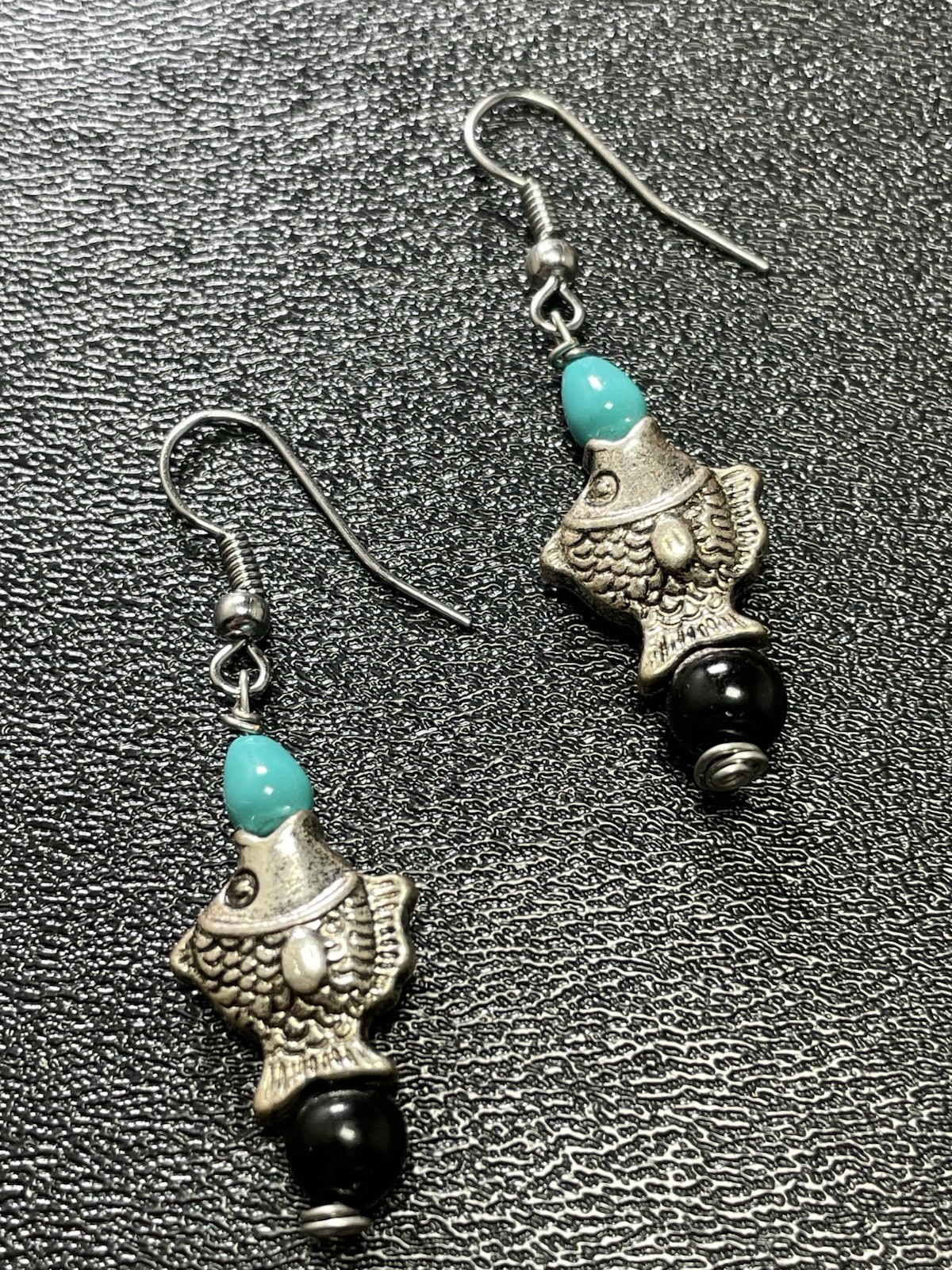Vintage 1.8” Fish Blue & Black Glass Beaded Dangle Hook Earrings