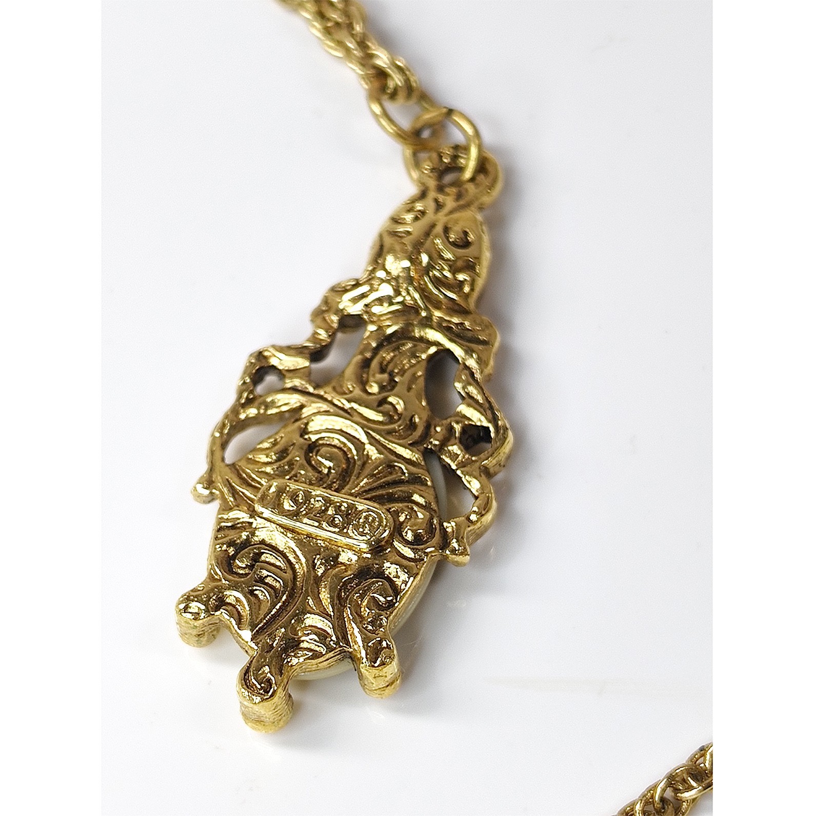 Vintage 1928 Brand Victorian Revival Pendant Necklace 90s Floral Rose Pink 19″