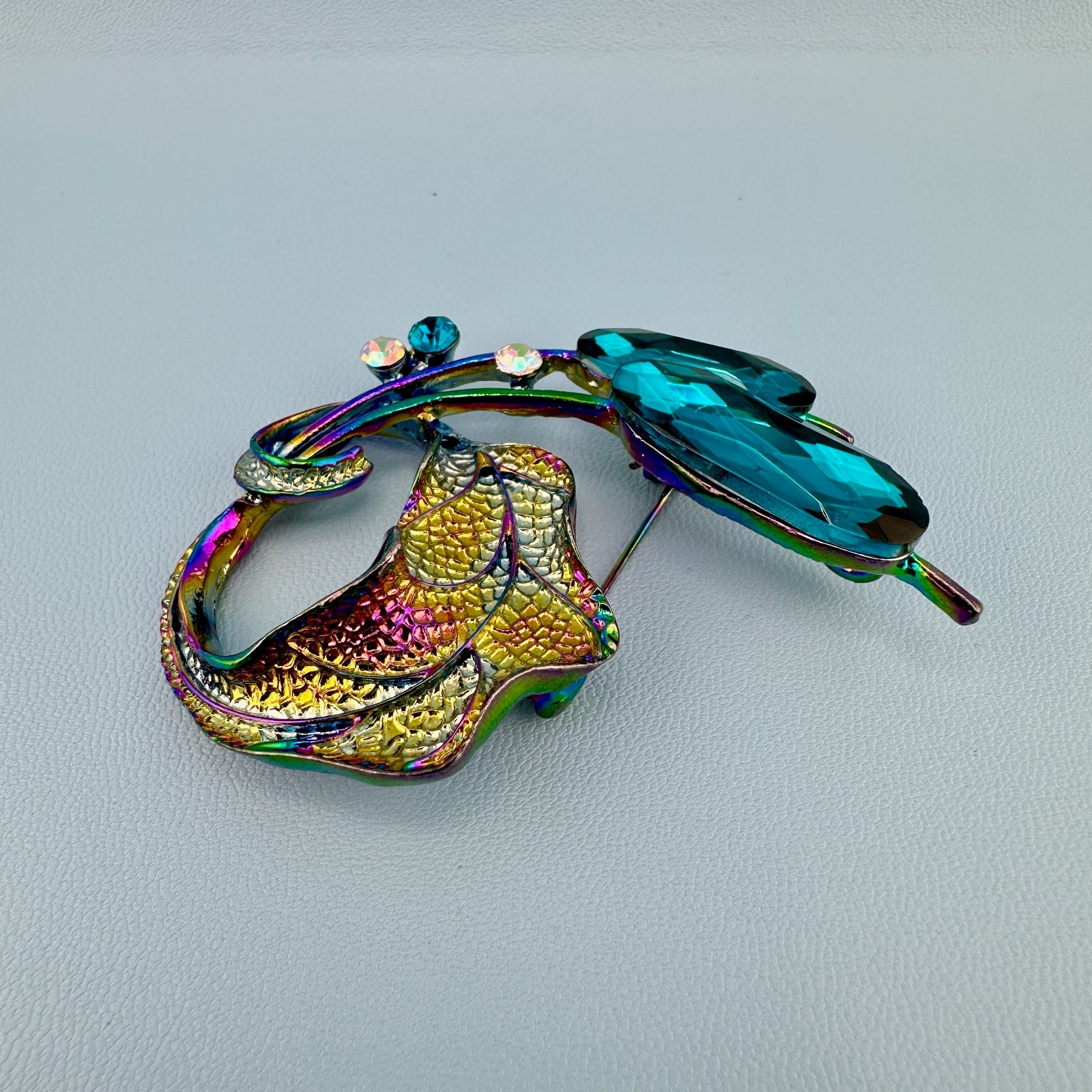 Rhinestone Brooch Flower Leaf Cattail Iridescent Teal Blue Aurora Borealis