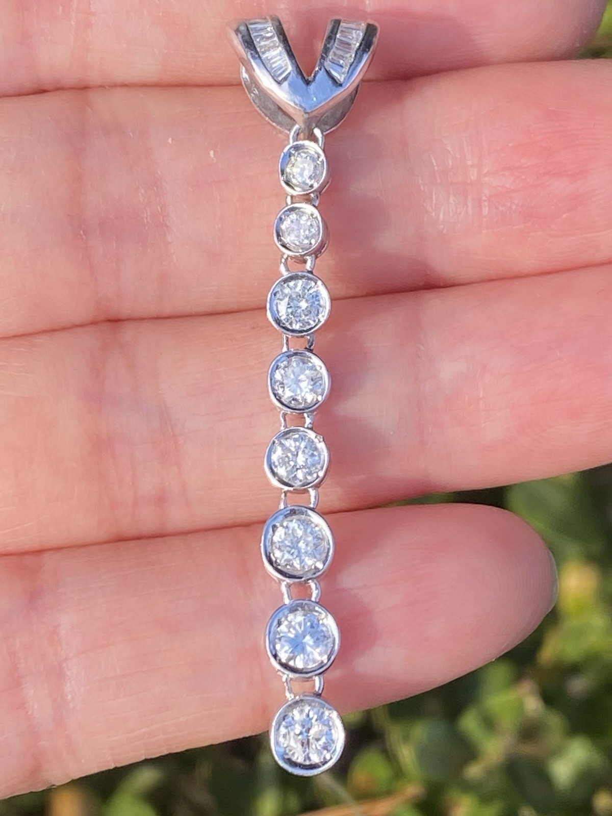1.00CTW 100% Natural Round Diamond Drop Platinum Pendant