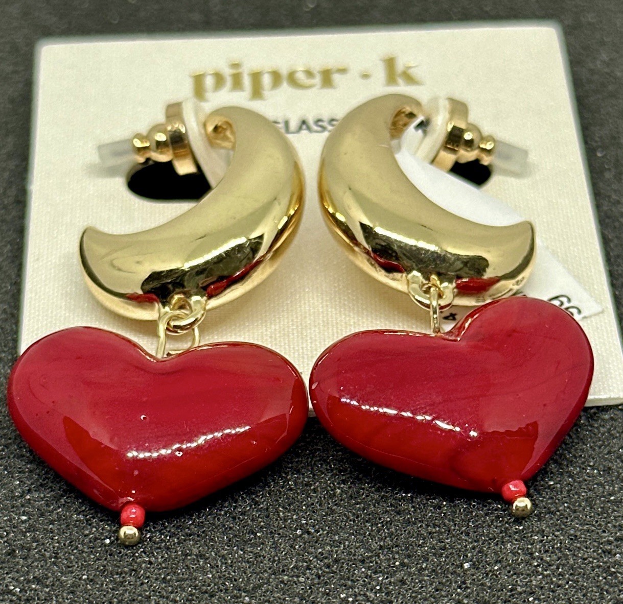NWT piper•k Heart Gold Tone Lead Safe/Nickel Free Glass Drop Earrings
