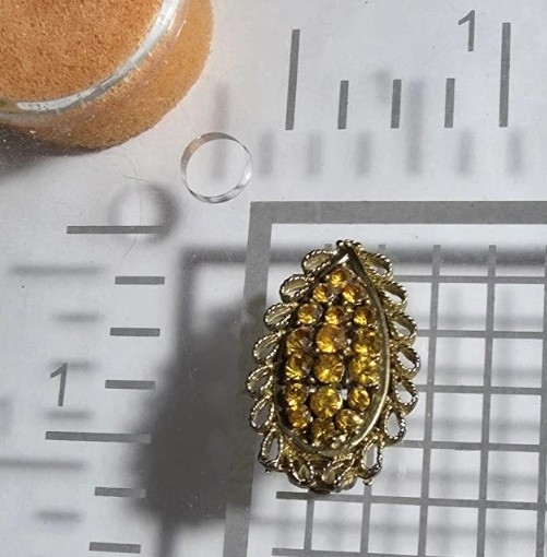 Vtg Unbranded Gold-Tone Faux Citrine Rhinestone Clip-On Earrings