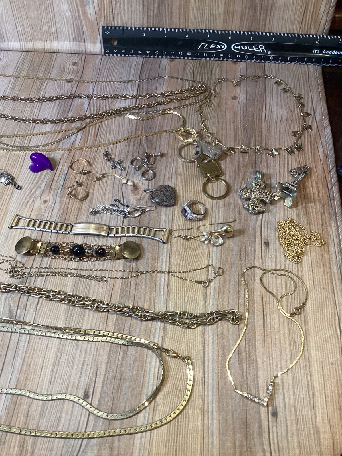 Vintage Estate Jewelery Lot Untested Gold Plated Chains 18 K GP Bail, 925