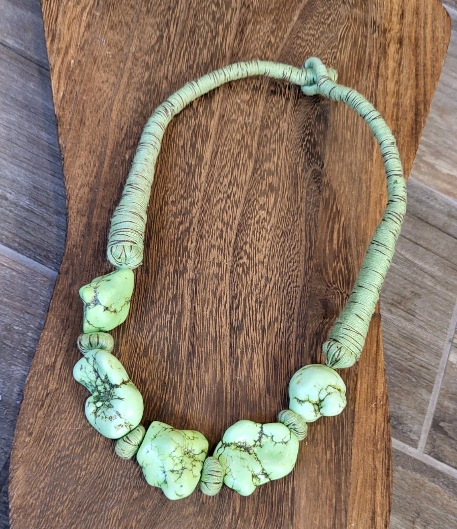 Vintage Green Gaspeite Nugget Yarn Wrapped Necklace Free Shipping