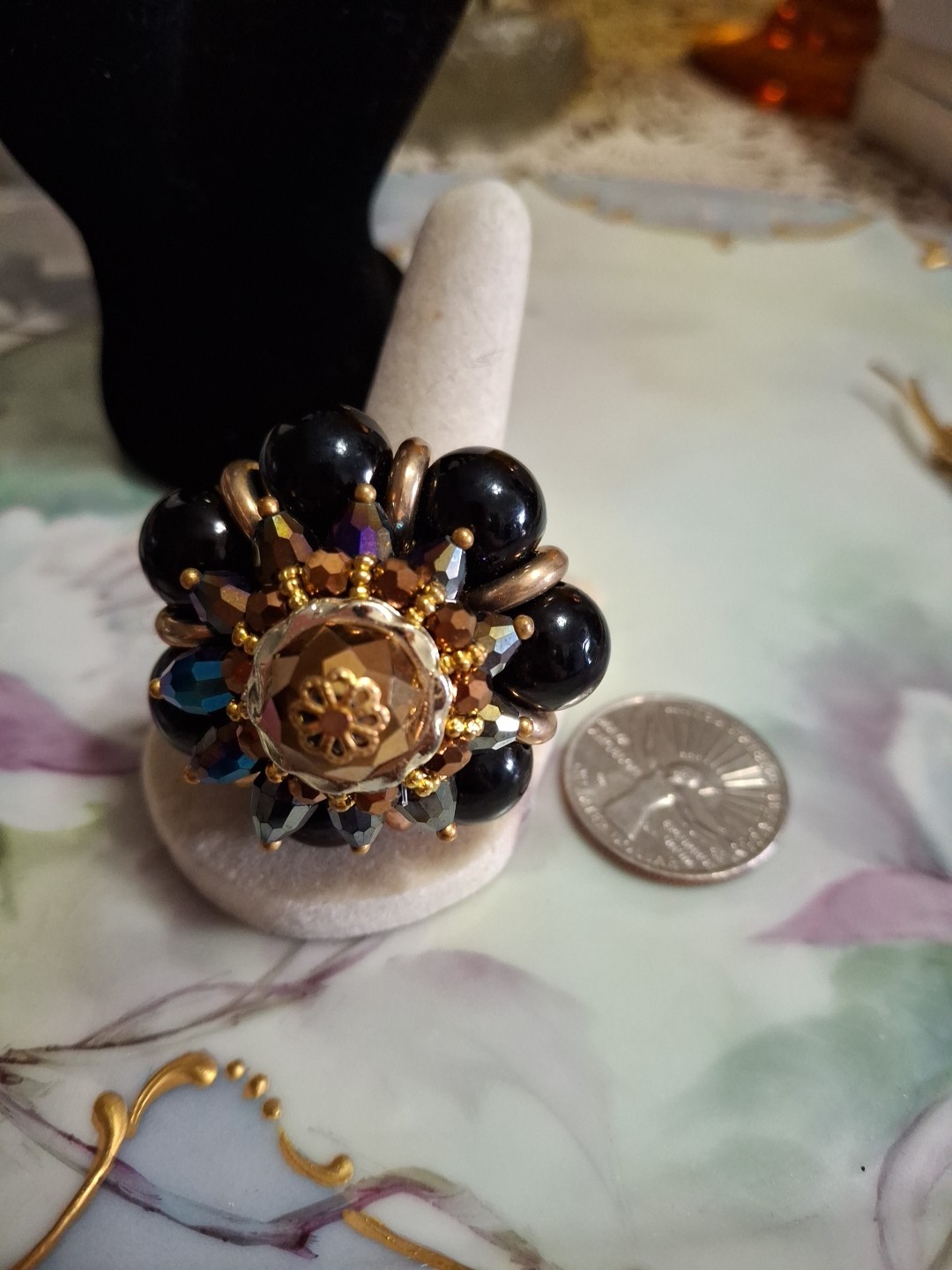 Large Domed Statement Stretch Cocktail Ring Blk Gold Purple Blue Rhinestones