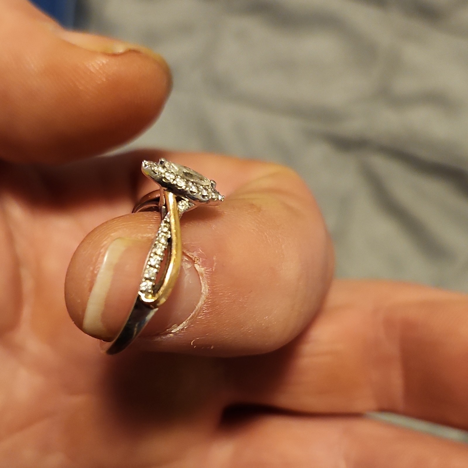 White Marquise Diamond Yellow Gold Band Fine Ring Prong Setting Colorless Stone