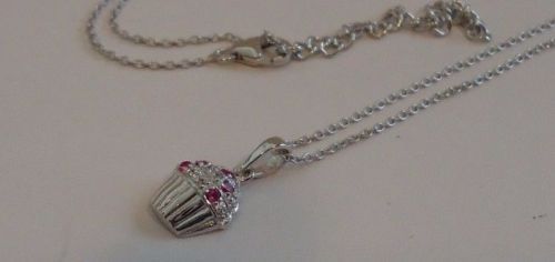 925 STERLING SILVER CUPCAKE PENDANT NECKLACE W/ ACCENTS / SIZE 17MM BY 9MM