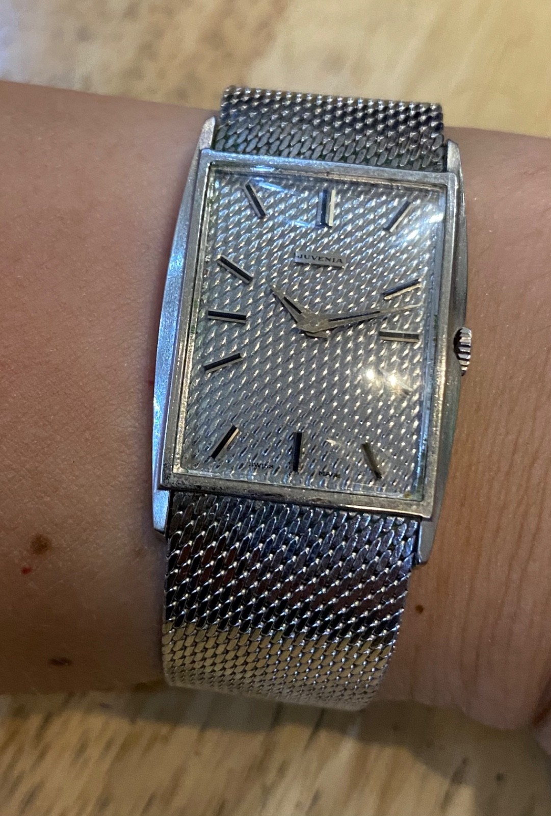 vintage Juvenia Tank Watch Texture Dial Intergrated Bracelet winding PLS READ