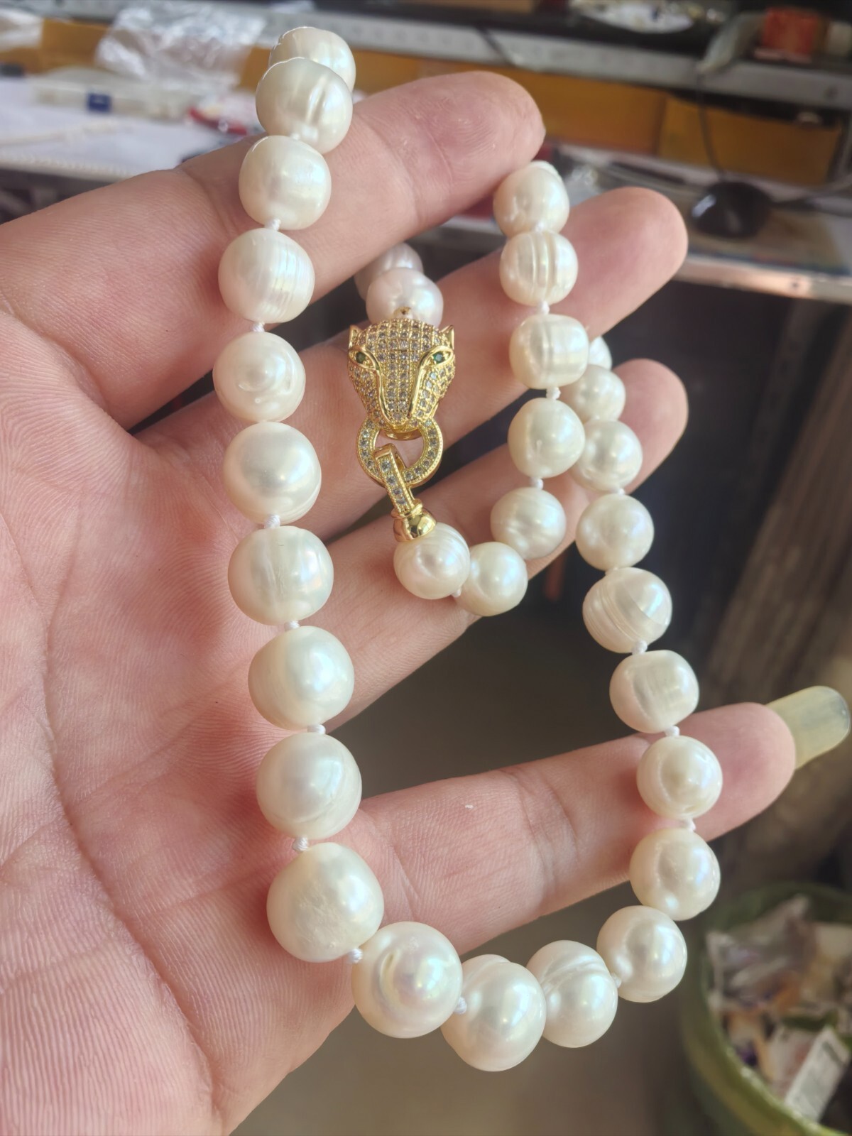 18 Inch 11-12mm AAA Perfect Akoya White Pearl Necklace 14kp Gold Clasp
