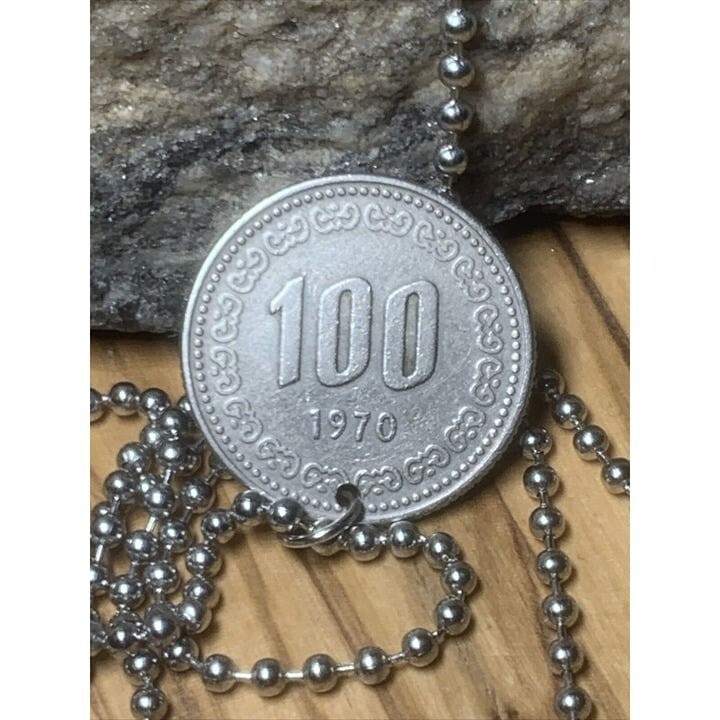 South Korea 100 Won Coin Pendant Unisex Necklace Admiral Yi Sun-sin Seoul. A1