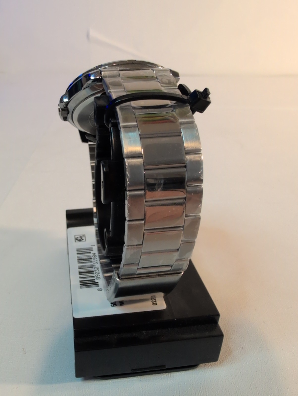 Casio MTPVD01D-7EV Men’s Watch White Dial Stainless Steel Date Quartz