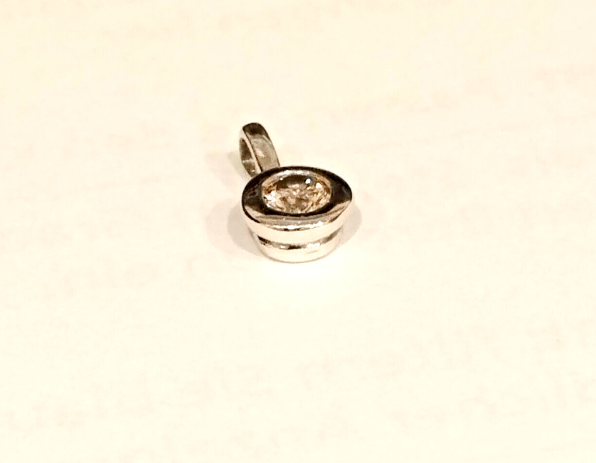 White Gold Solitaire Pendant with Brilliant 0.15ct Flawless Moncara with Certificate