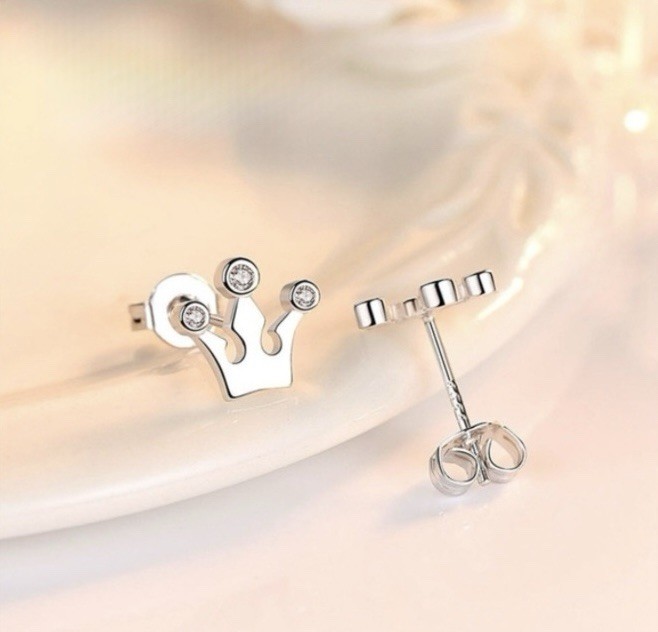 Elegant Sterling Silver CZ Crown Earrings & Silver Filled Ring Size 5 Set
