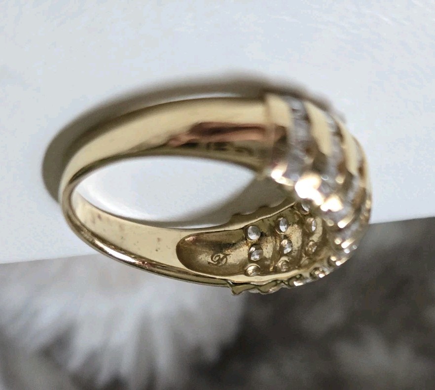 Ross Simons 18k Yellow gold Sterling silver channel Wedding Band Ring