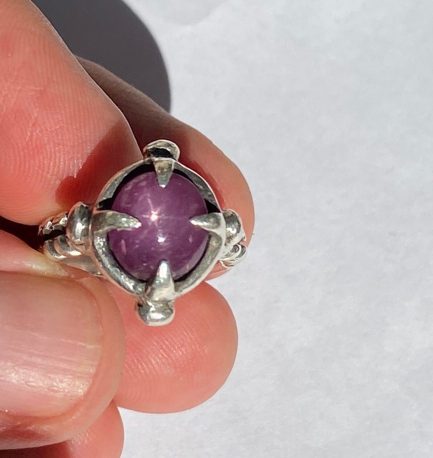 Star Sapphire Ruby Ring-size 7.5- Stone is untreated 12x10mm–& not man made!