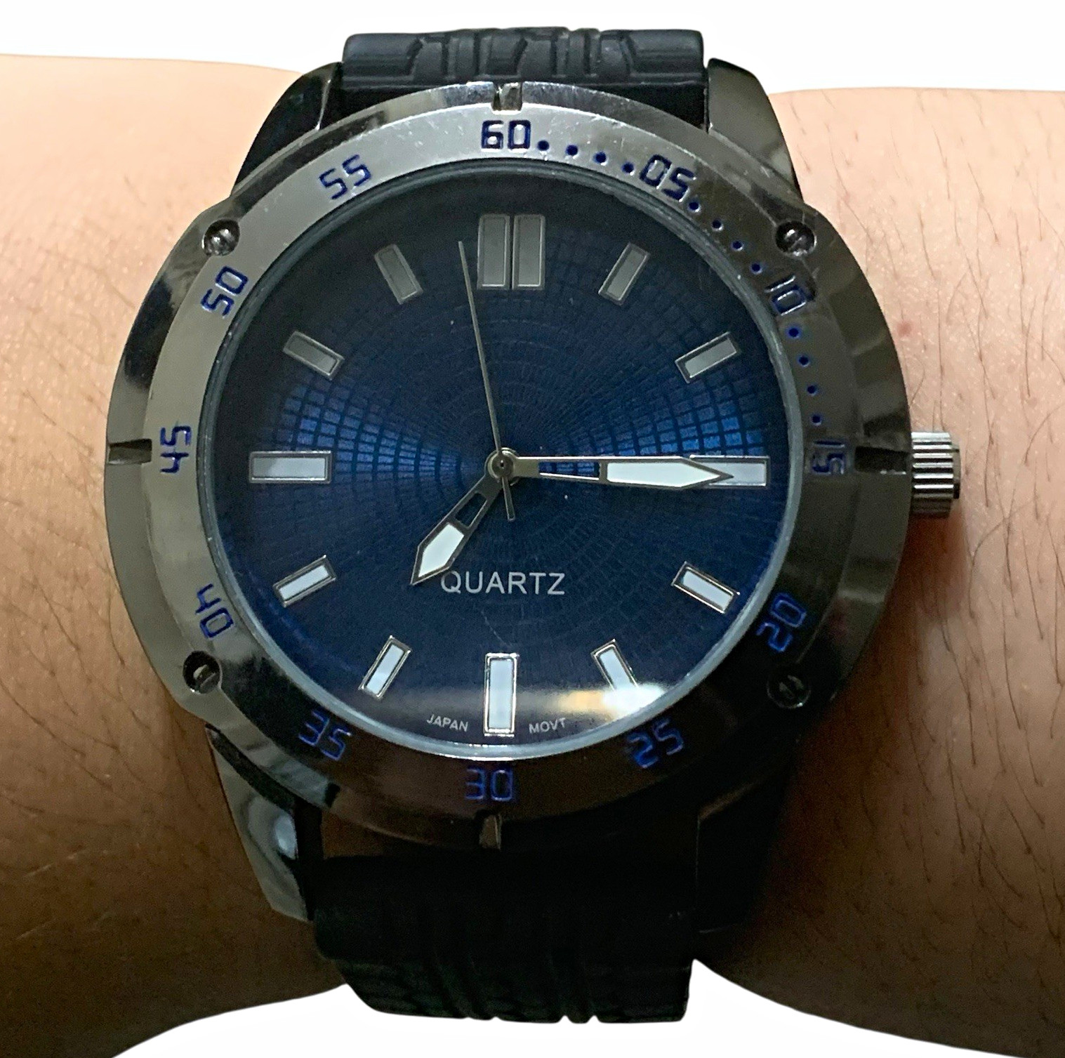 Avon Men’s Watch, blue face, a silver-toned bezel, and a black rubber strap