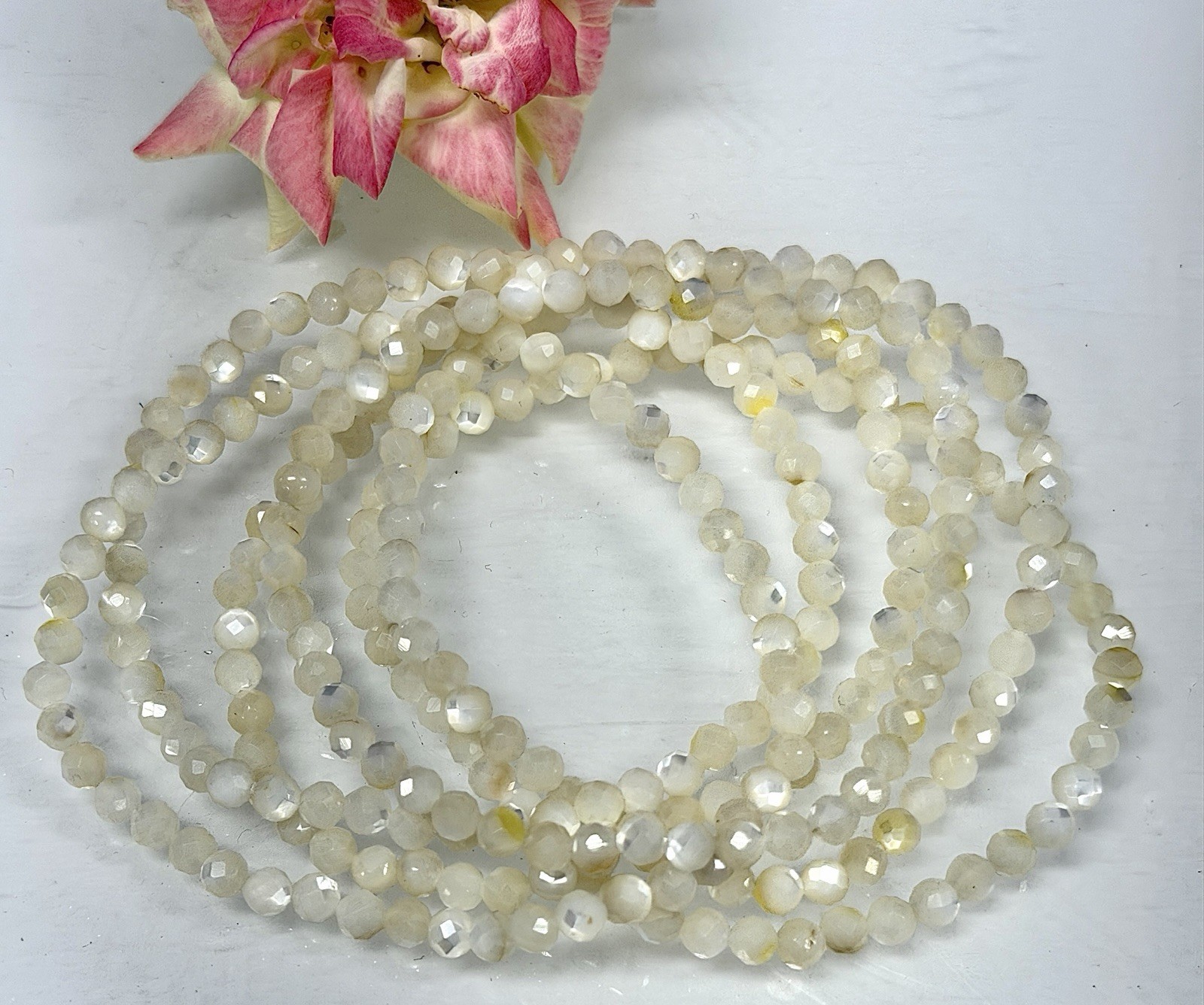 Wholesale 6 Pcs 4mm Faceted Mother of Pearl Stretch Bracelet 7.5″