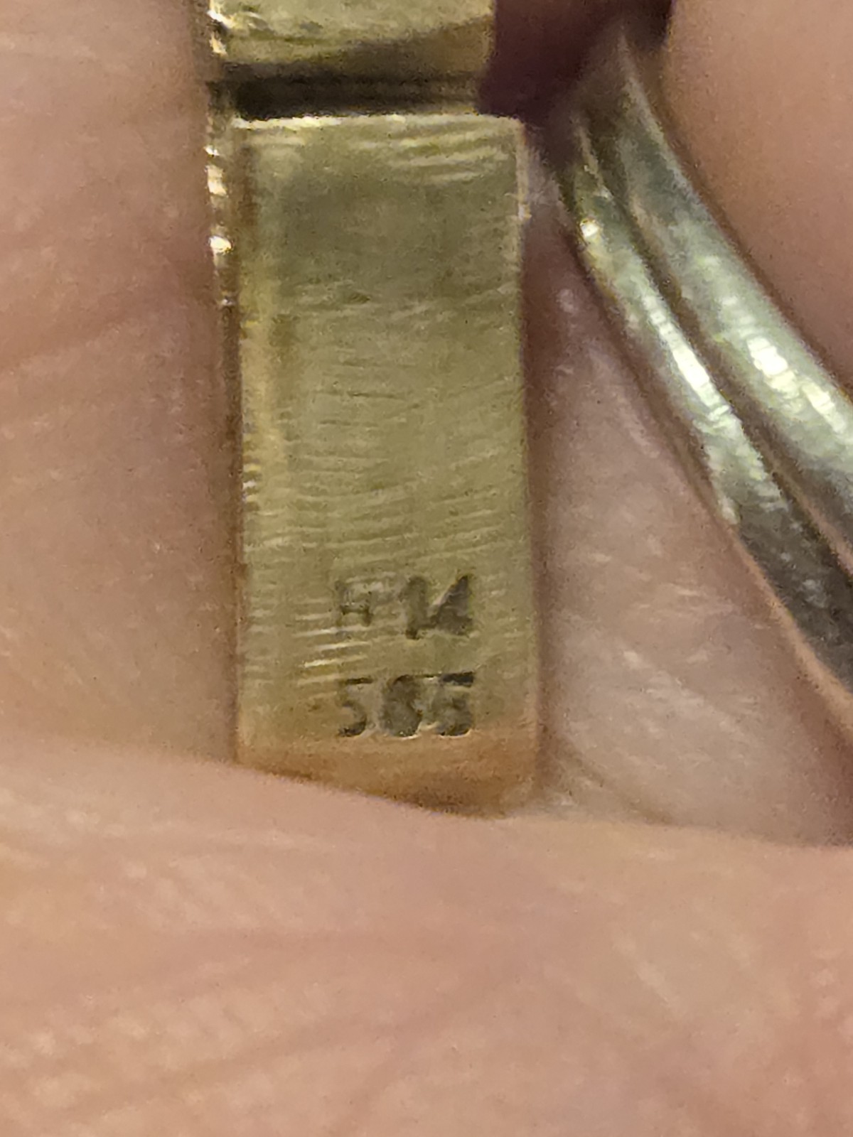 Vintage 14K Yellow Gold Greek Key Rectangle Bangle Bracelet 585 Hinged 10.10 g