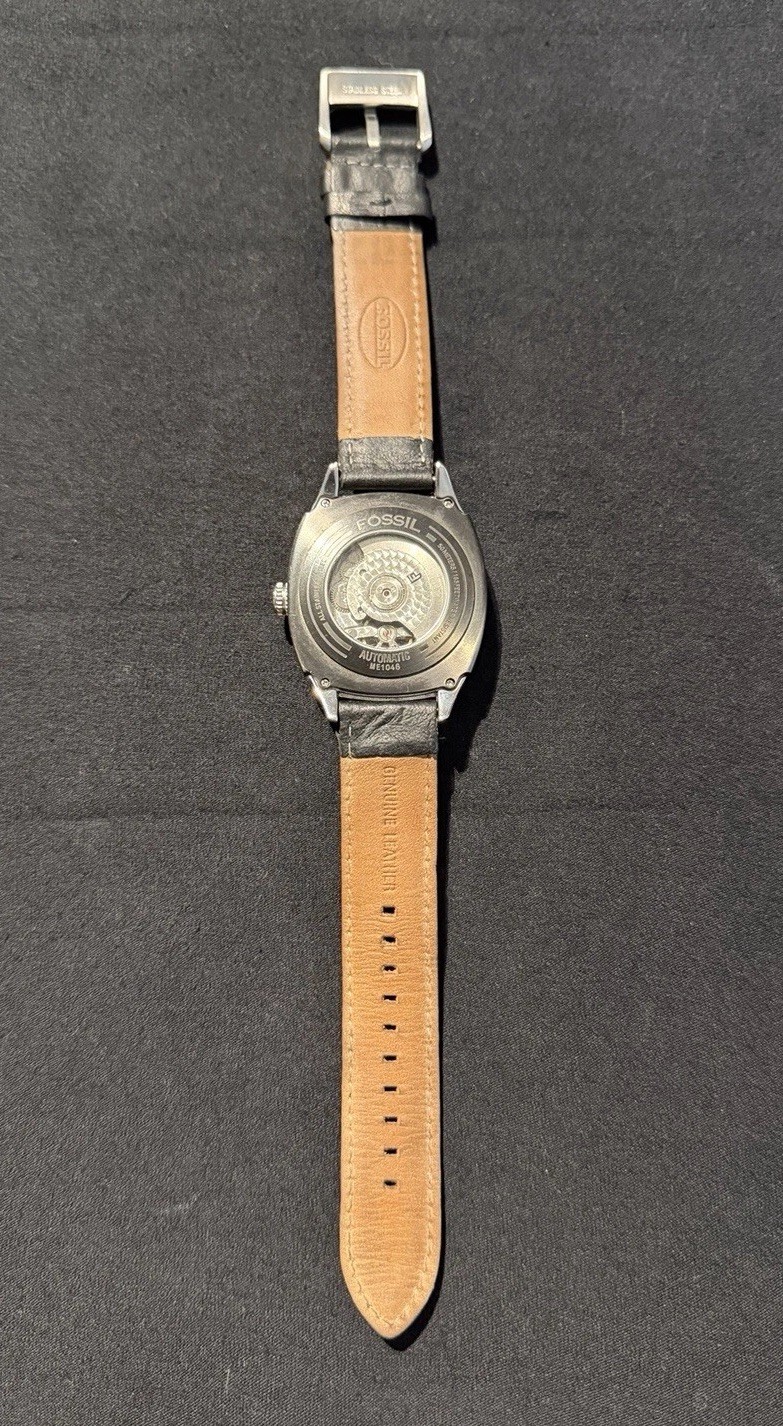 Fossil Men’s ME1046 Automatic Dual Time Watch With Rose Gold Hands And Indices.