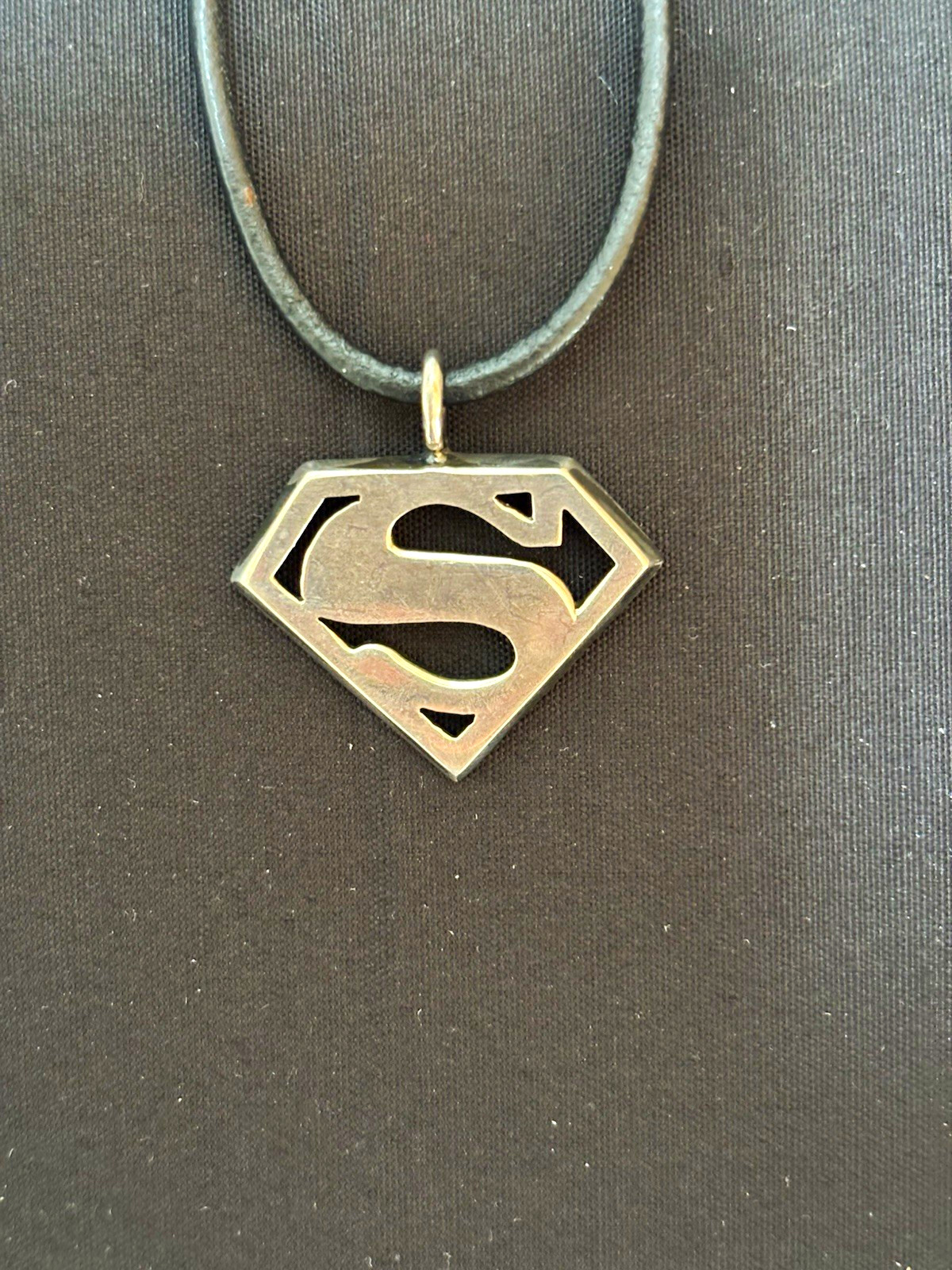 DC Comics (official stamp) Sterling Silver Superman Logo Pendant Necklace.