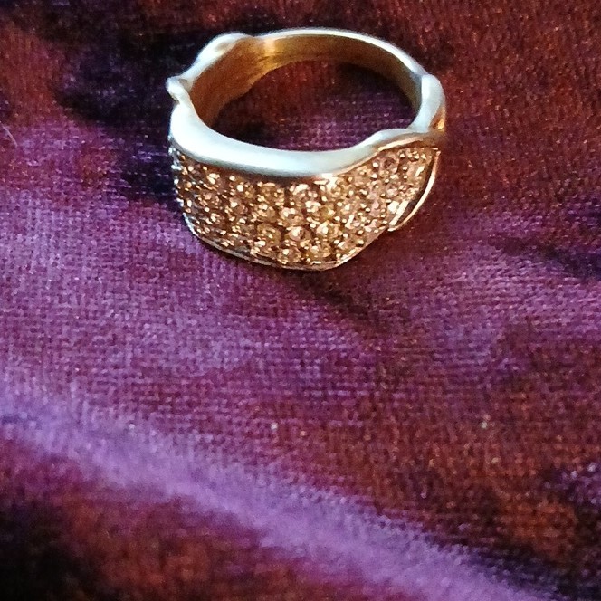 Gold Tone Crystal Pavé Band Ring Size 8 White/Colorless Stone Pre-Owned