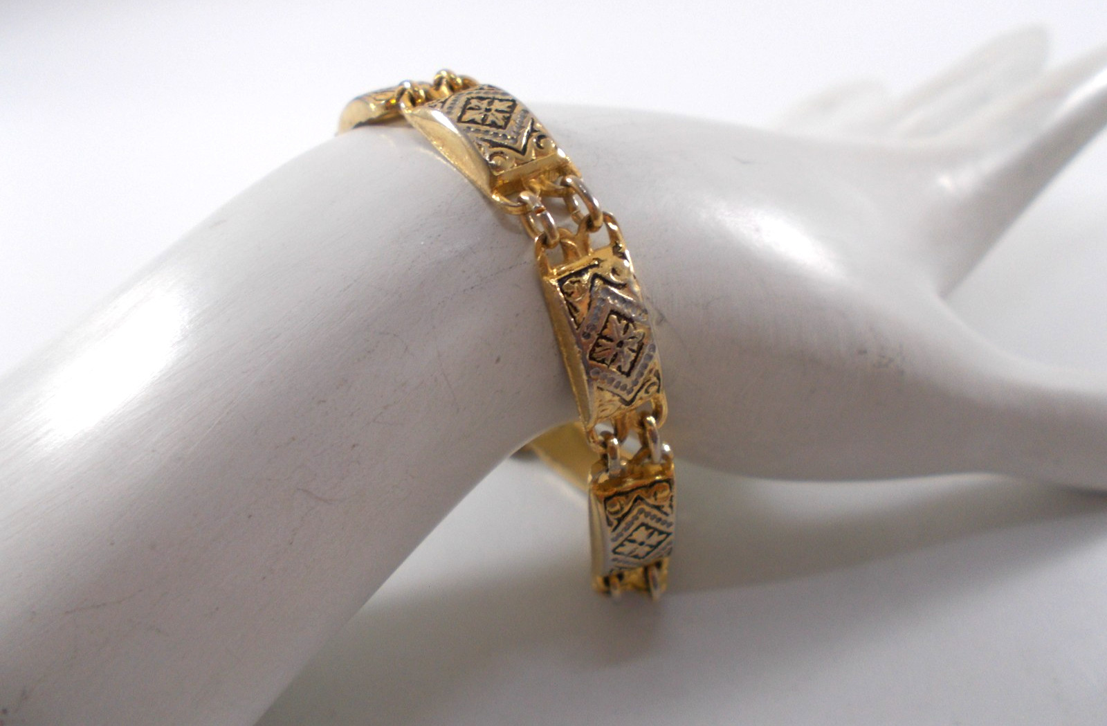 Gold Tone Damascene Style Panel Bracelet Free Shipping