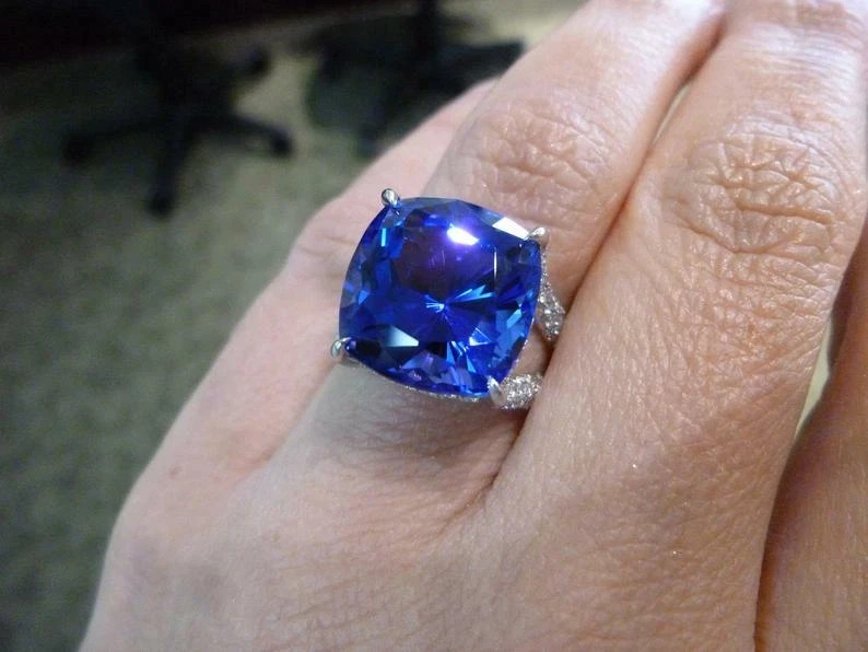 4.80 CT Cushion Cut Natural Tanzanite & Diamond 14K White gold Luxurious Ring