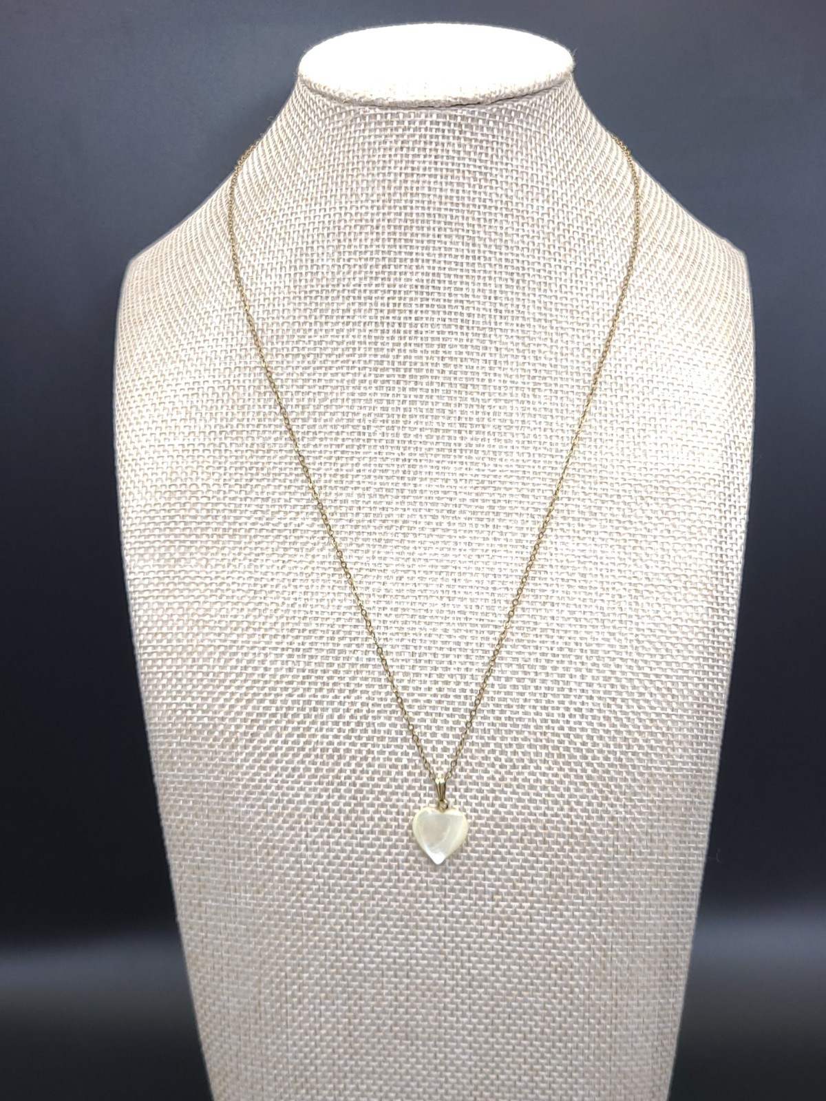 Vintage Carla 1/20 12K GF Mother of Pearl Heart Necklace 18″