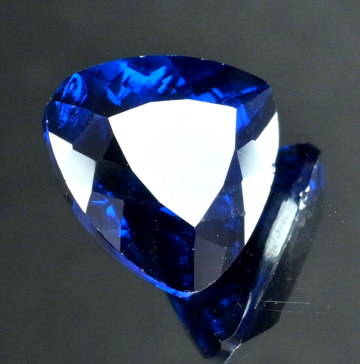 20.85 Ct Natural Arkansas Blue Benitoite Certified Excellent Trillion Gemstone