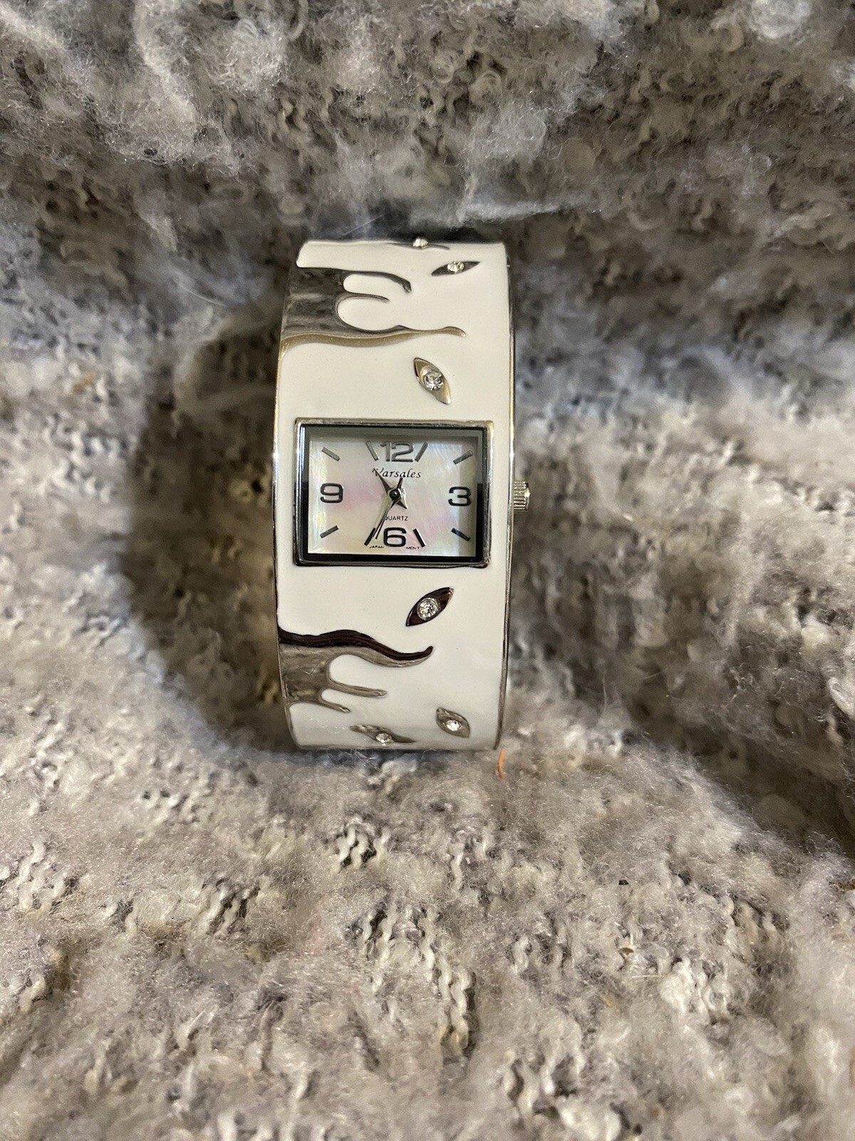 Varsales Watch Women Silver Tone White Enamel Flames And Stones Hinged